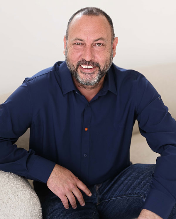 Rico Ernst, CEO of Aurora Capital SA